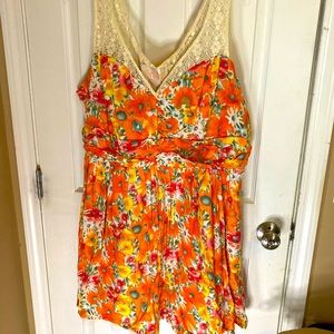 4x multicolored boutique dress